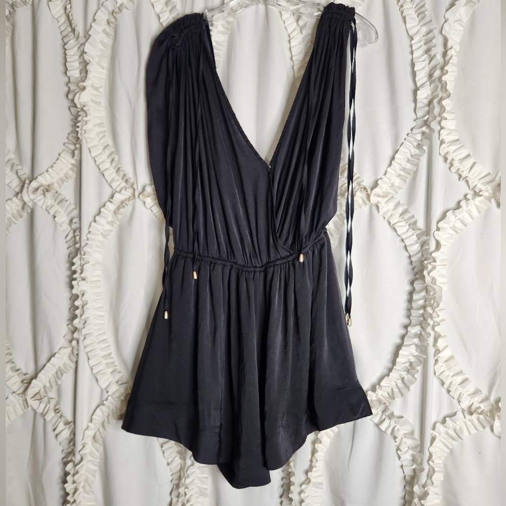 Free People Black Bea Tassel Sleeveless Romper Shiny Sz Medium Open Back - Picture 2 of 9